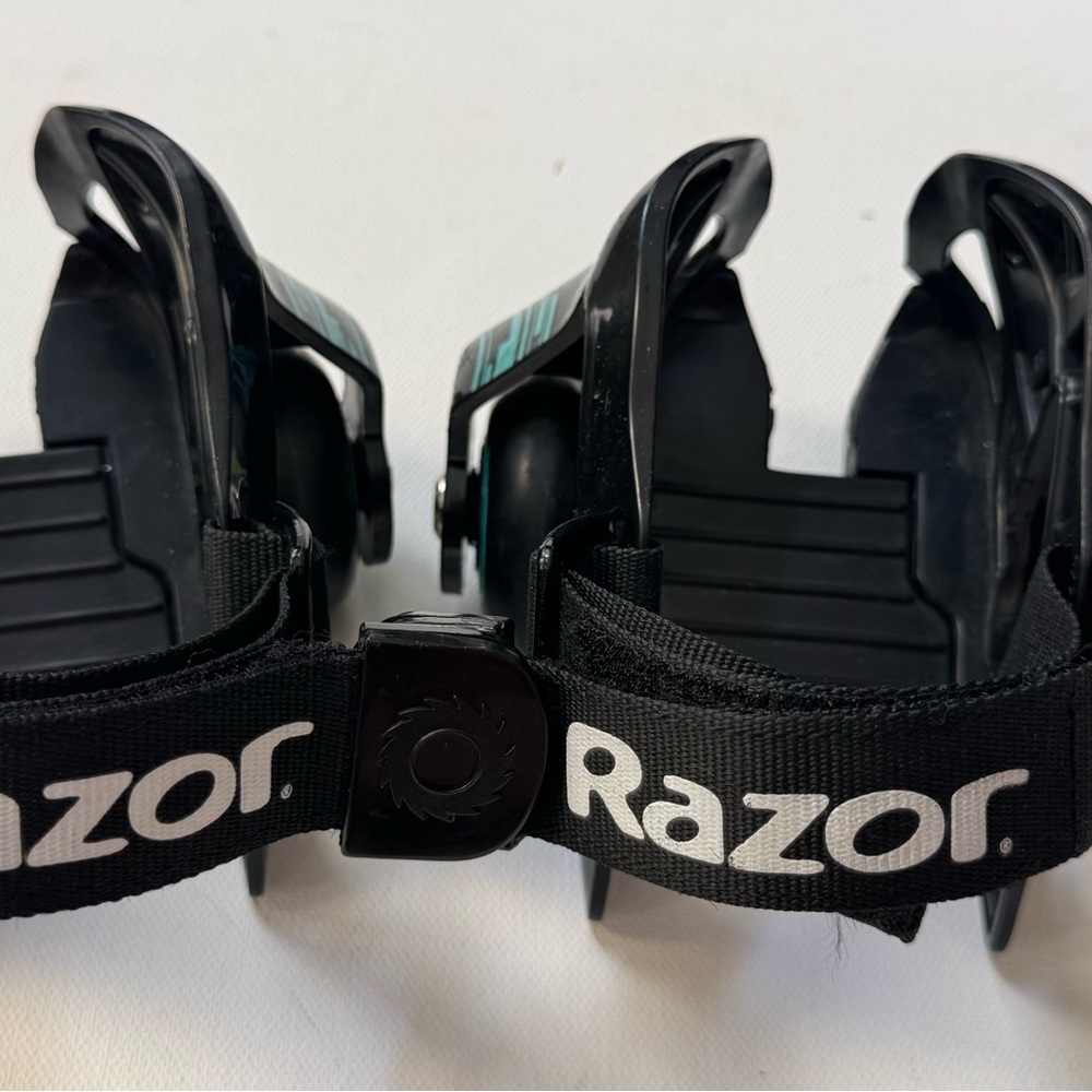 Razor Black Adjustable Heel Skates